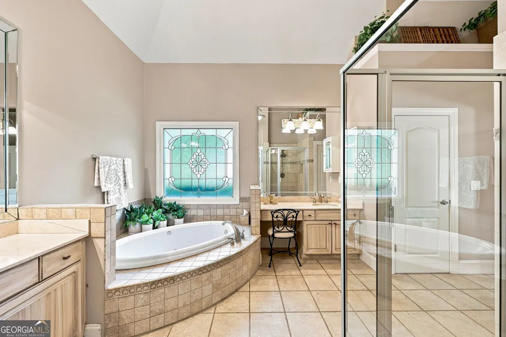 5359 Point South DR Gainesville, GA 30504