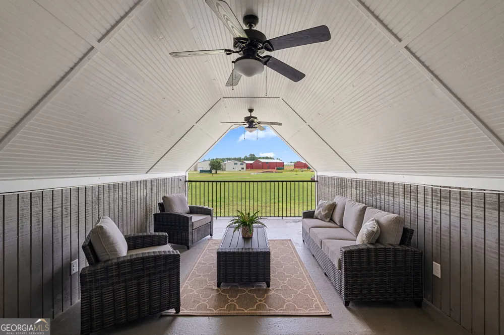 404 Whipple AVE Williamson, GA 30292