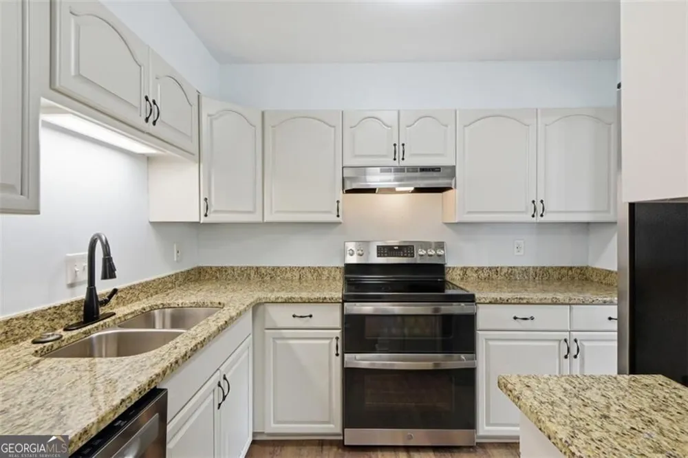 2472 Lehaven DR Tucker, GA 30084