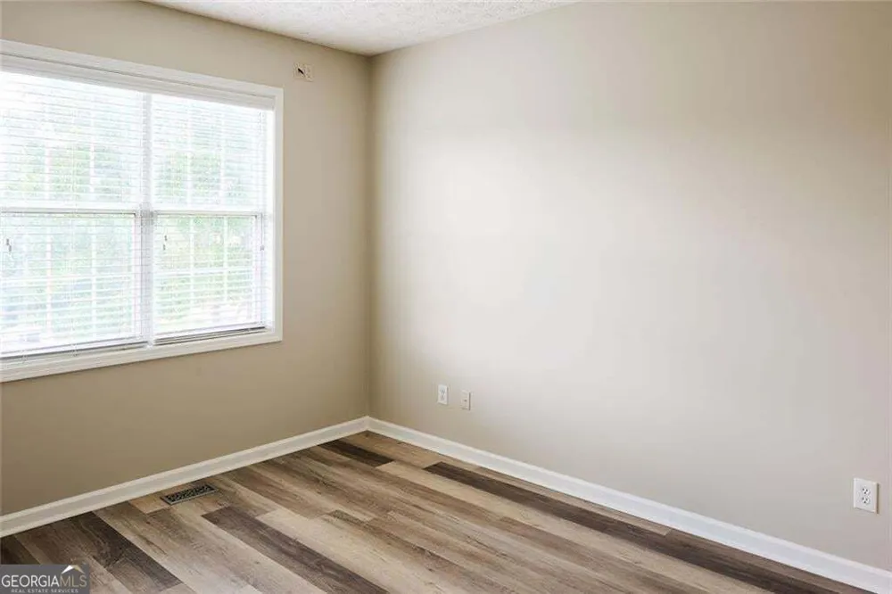 311 Park Creek Ridge Woodstock, GA 30188