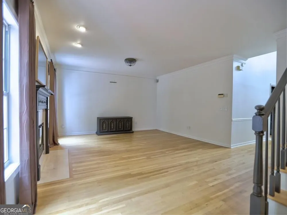 2818 Penncross DR SW Marietta, GA 30064