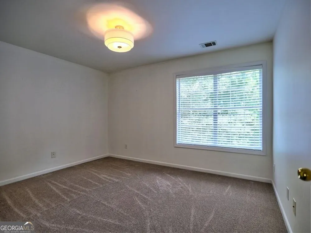 2818 Penncross DR SW Marietta, GA 30064