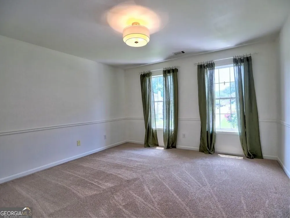 2818 Penncross DR SW Marietta, GA 30064
