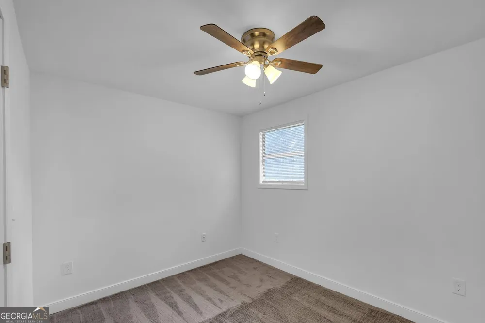 2541 Poplar ST Snellville, GA 30078