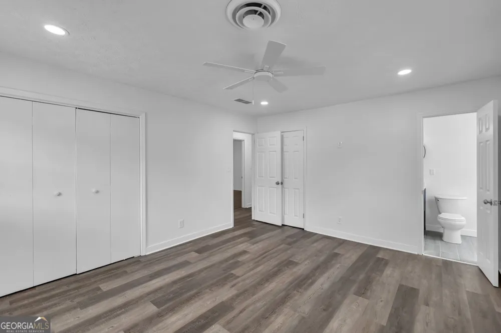 2541 Poplar ST Snellville, GA 30078