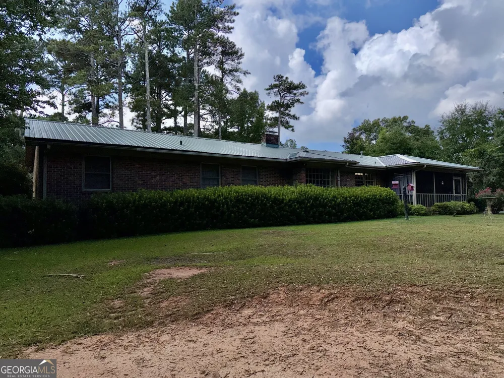 1336 Calhoun Falls HWY Elberton, GA 30635