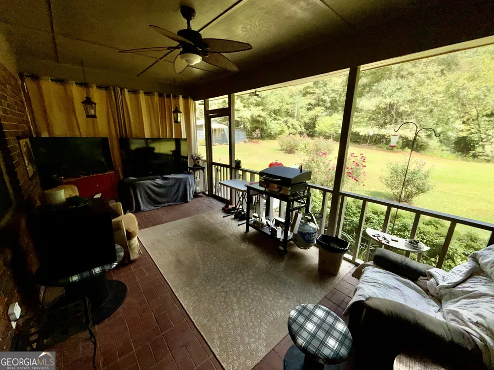 1336 Calhoun Falls HWY Elberton, GA 30635