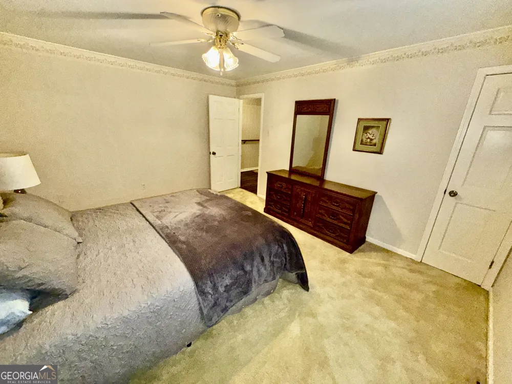 1336 Calhoun Falls HWY Elberton, GA 30635