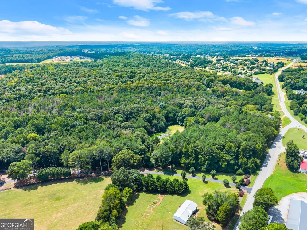 1097 Doster RD Jefferson, GA 30549