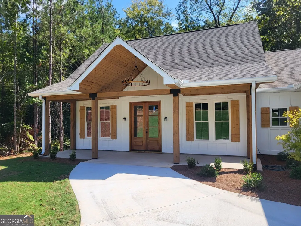 6491 13th CT SW Lanett, AL 36863