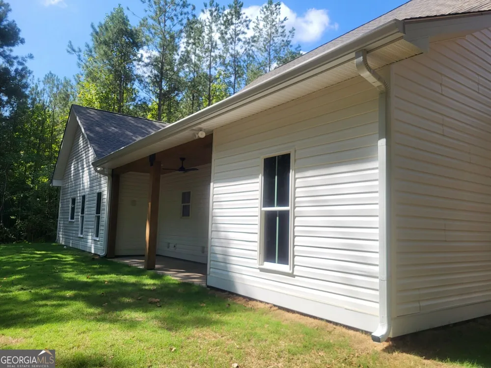 6491 13th CT SW Lanett, AL 36863