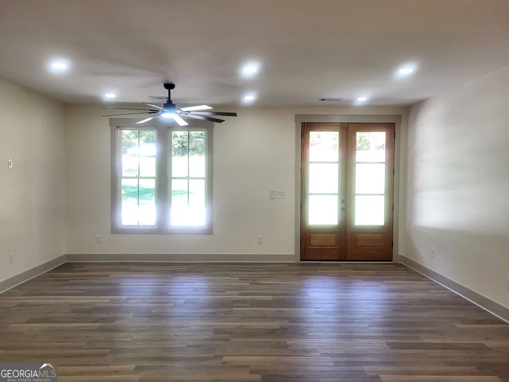 6491 13th CT SW Lanett, AL 36863