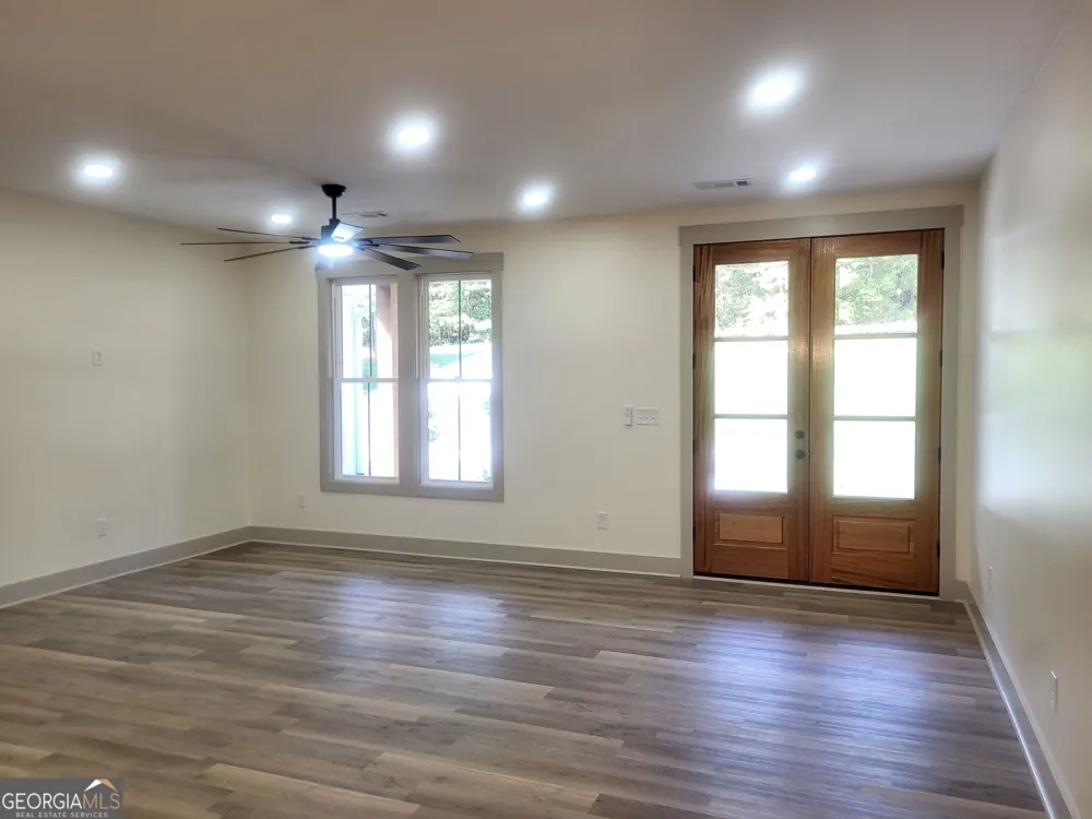 6491 13th CT SW Lanett, AL 36863