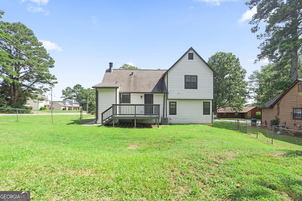 9386 Woodknoll LN Jonesboro, GA 30238