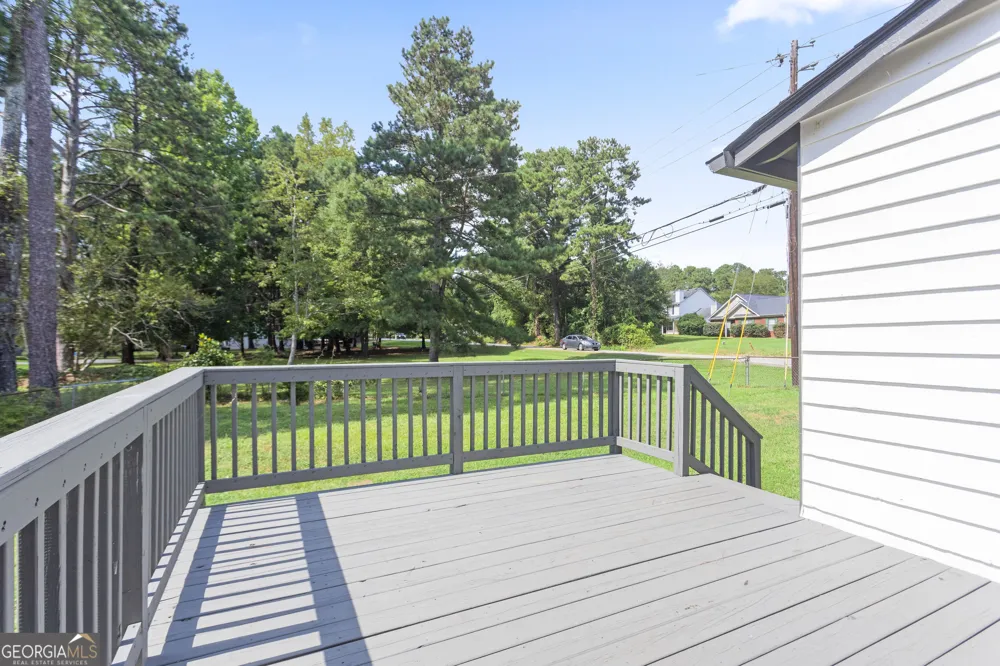9386 Woodknoll LN Jonesboro, GA 30238