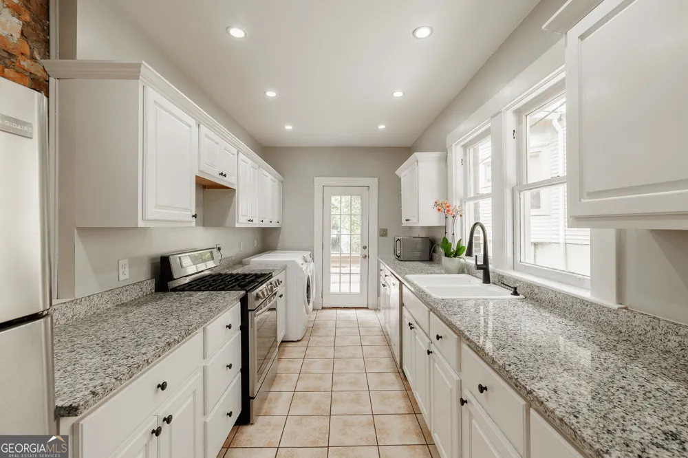892 Hill ST Athens, GA 30606