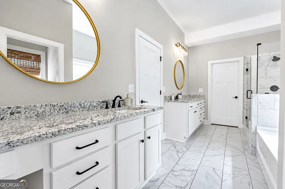16 Stratford WAY Kingston, GA 30145