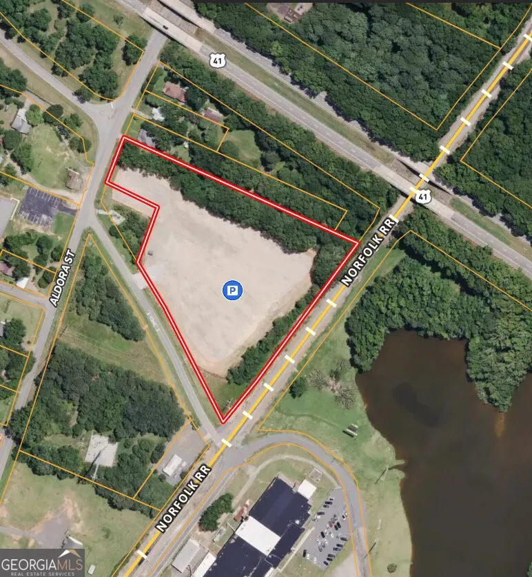 116 Railroad WAY Barnesville, GA 30204
