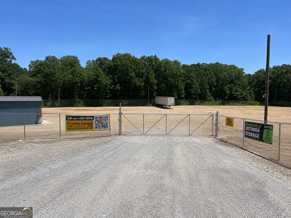116 Railroad WAY Barnesville, GA 30204