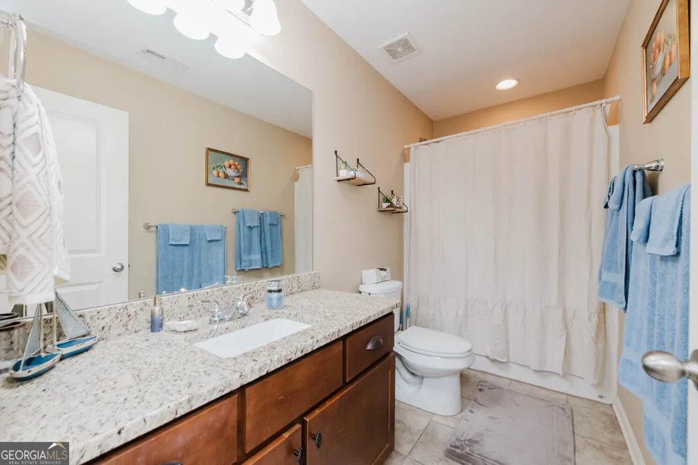 211 Wild Azalea DR Perry, GA 31069