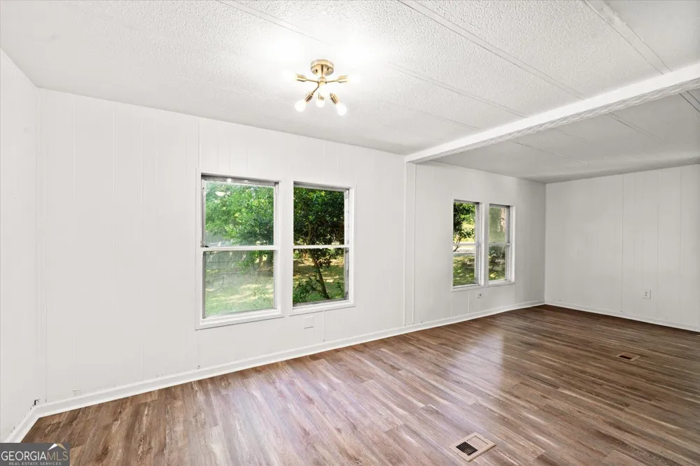1846 Boyd DR Rocky Face, GA 30740