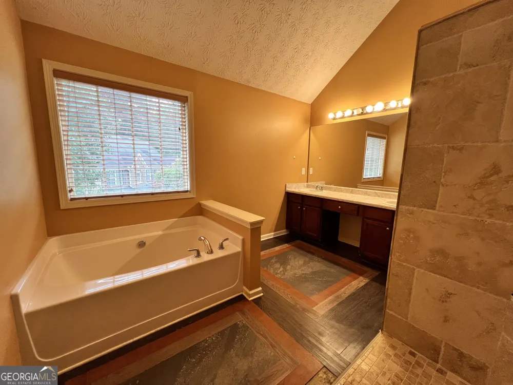 2401 Smoke CT Conyers, GA 30013