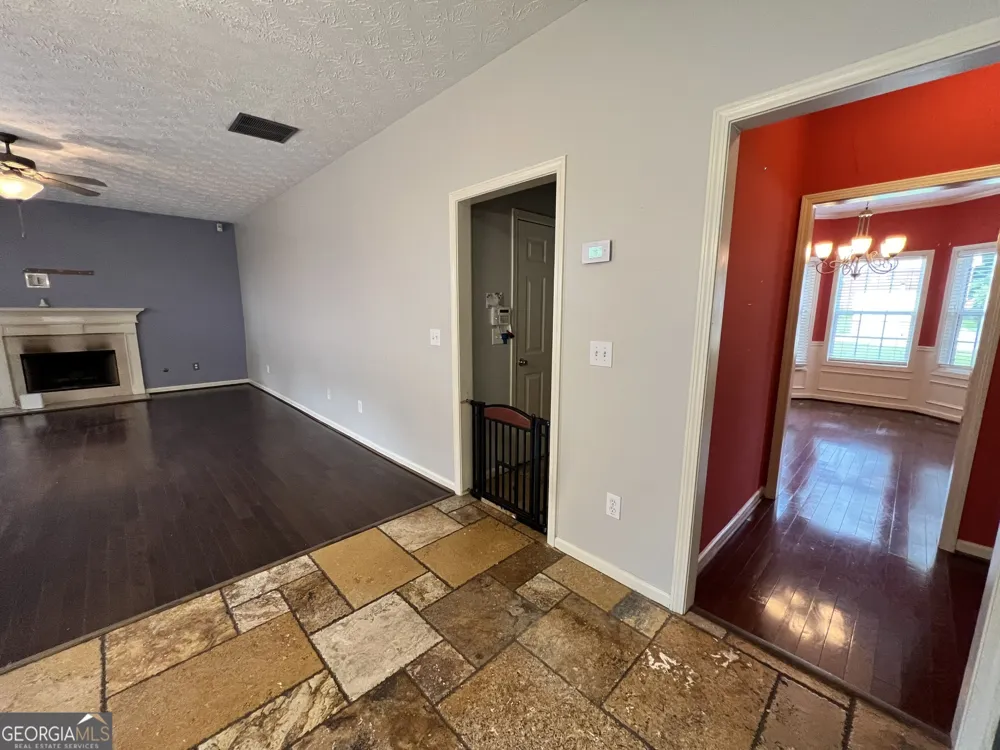 2401 Smoke CT Conyers, GA 30013