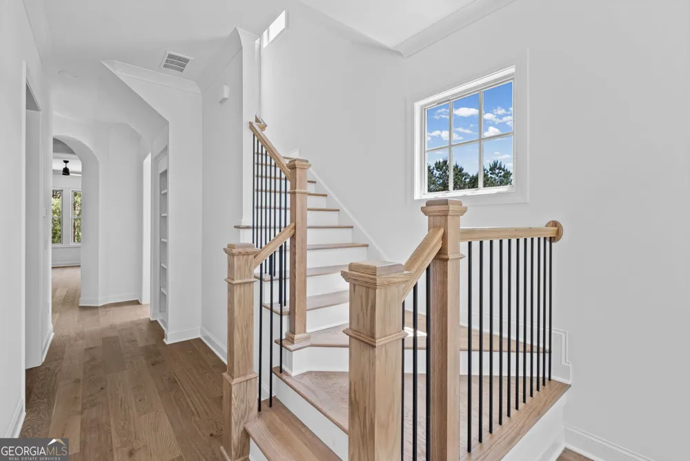 708 Woodlake CT Canton, GA 30114