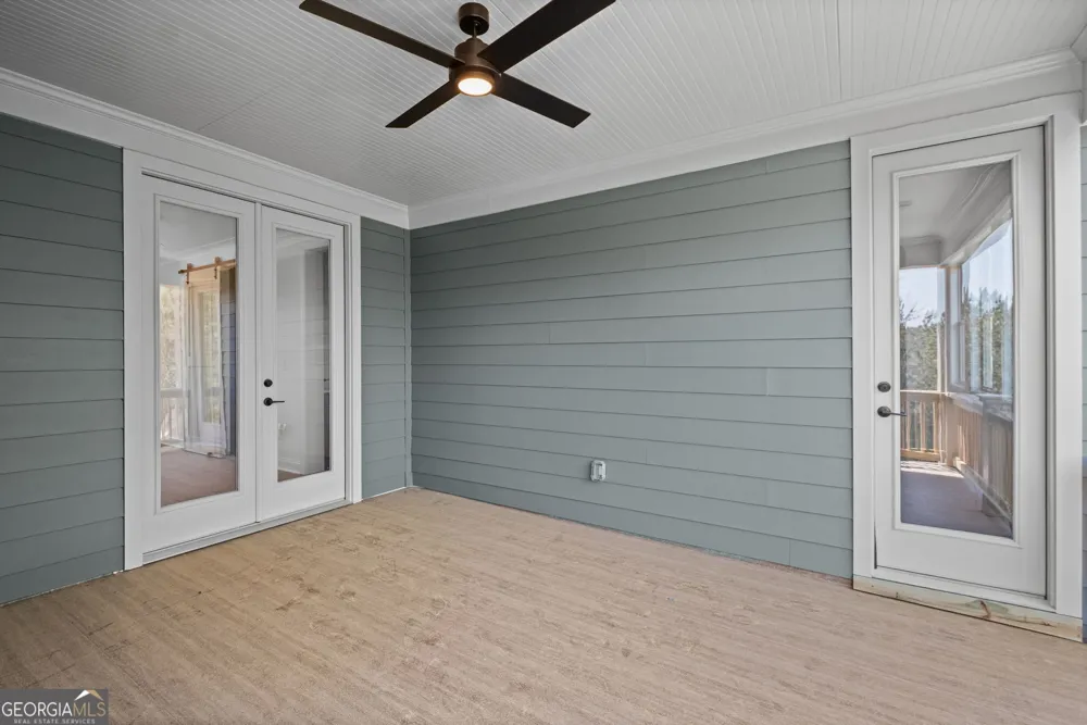 708 Woodlake CT Canton, GA 30114