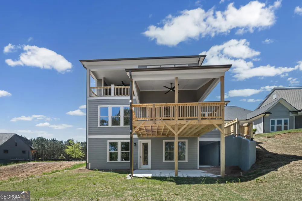 708 Woodlake CT Canton, GA 30114