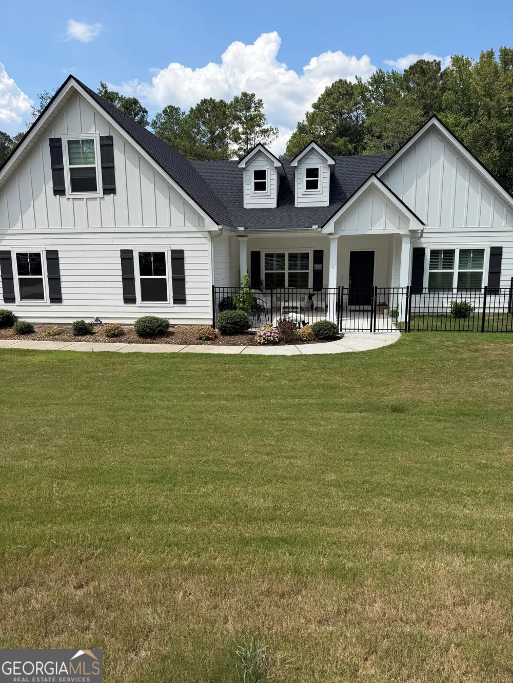 1206 Dead Oak RD Senoia, GA 30276