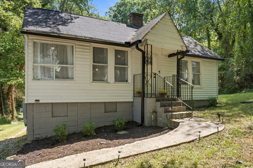 3383 Lawrence ST Scottdale, GA 30079