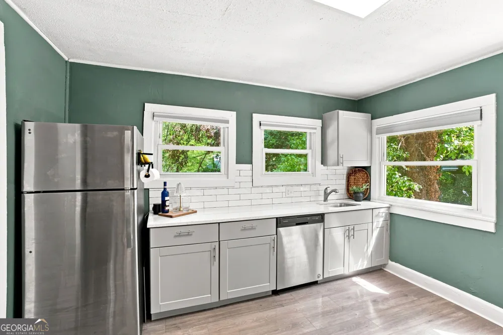 3383 Lawrence ST Scottdale, GA 30079