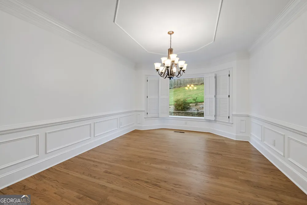 1809 Shelburne RDG Marietta, GA 30068