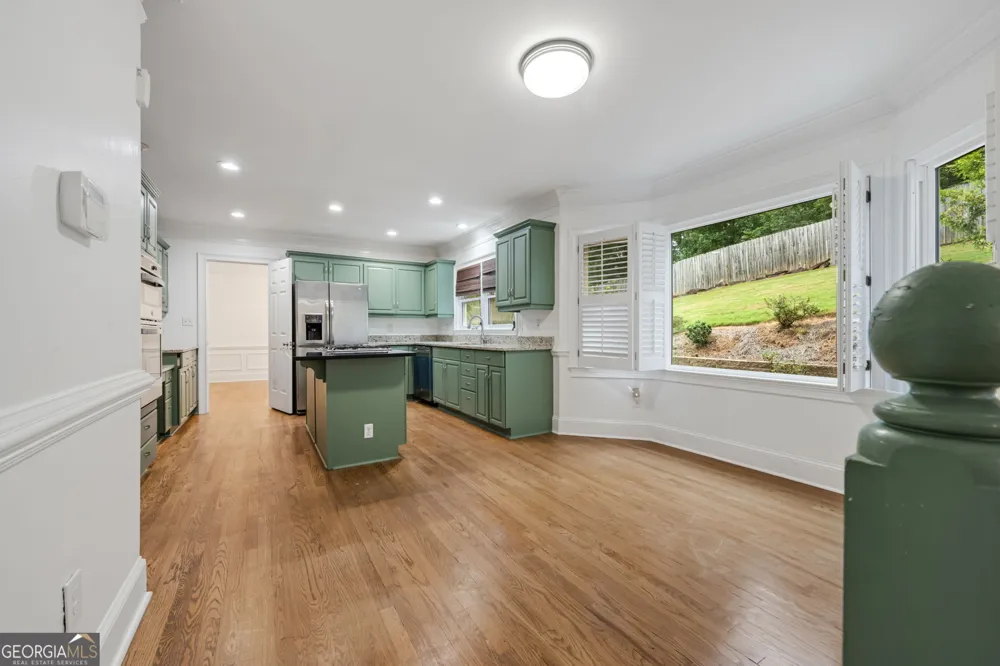 1809 Shelburne RDG Marietta, GA 30068