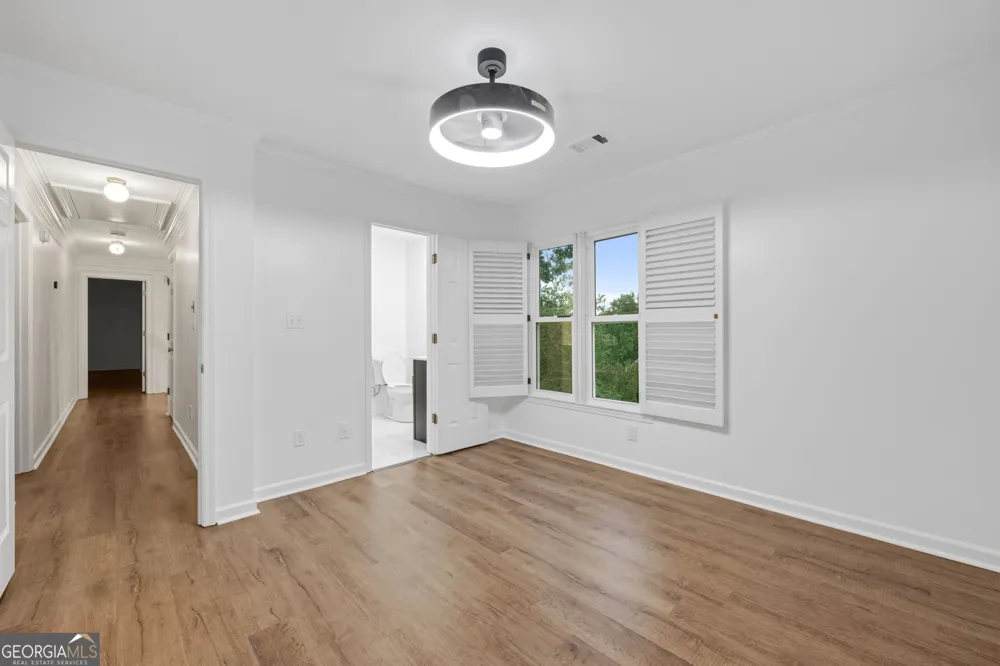 1809 Shelburne RDG Marietta, GA 30068