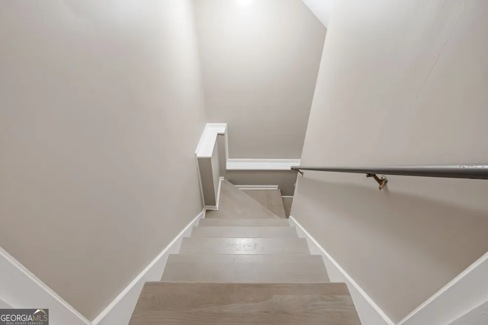 1809 Shelburne RDG Marietta, GA 30068