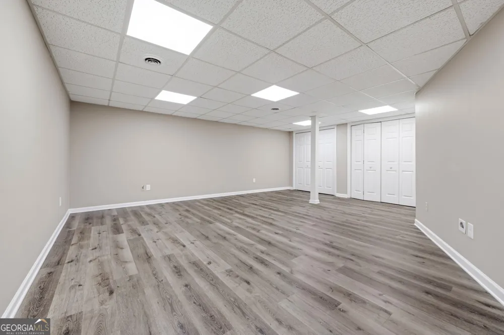 1809 Shelburne RDG Marietta, GA 30068