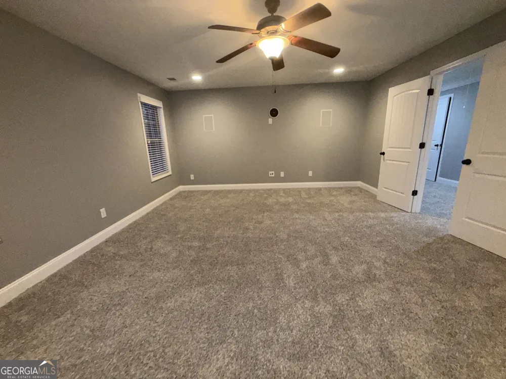 125 Trustin Lake DR Fayetteville, GA 30214
