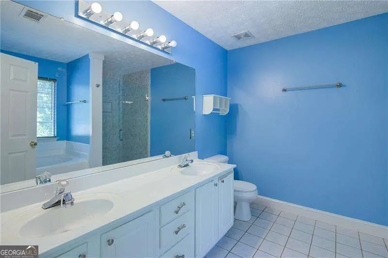 4267 Rivuere PT Gainesville, GA 30507