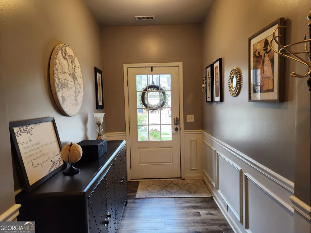 17 Cliffbriar TER Newnan, GA 30263