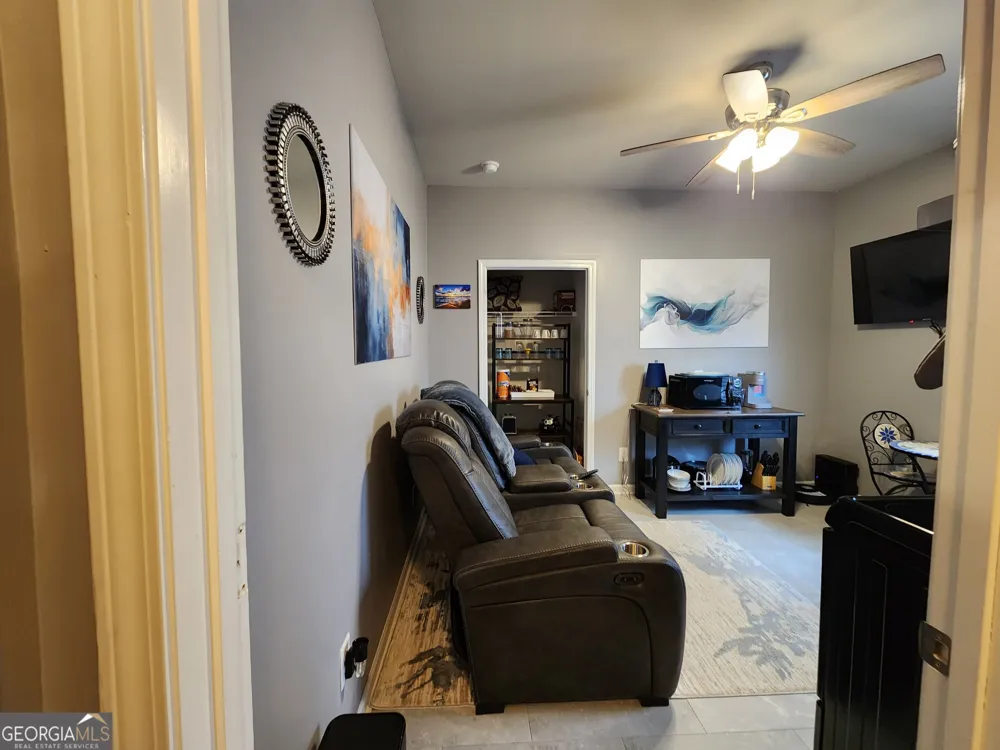 17 Cliffbriar TER Newnan, GA 30263