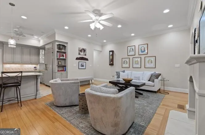 224 Cherry ST Chattanooga, TN 37403