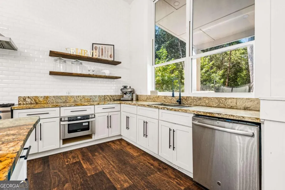 6409 Snelling Mill RD Flowery Branch, GA 30542