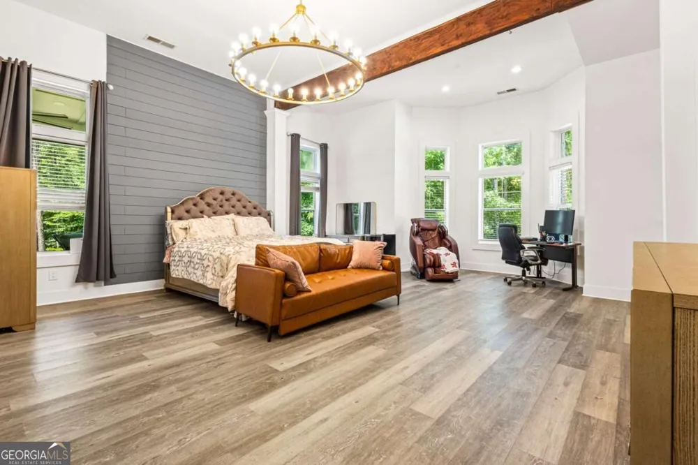 6409 Snelling Mill RD Flowery Branch, GA 30542