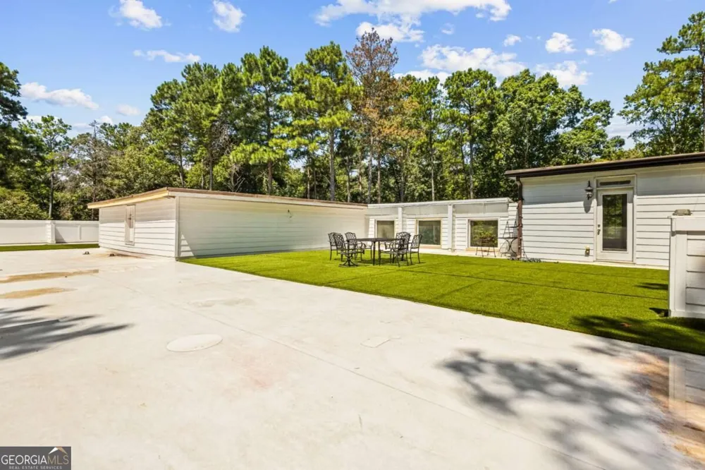 6409 Snelling Mill RD Flowery Branch, GA 30542