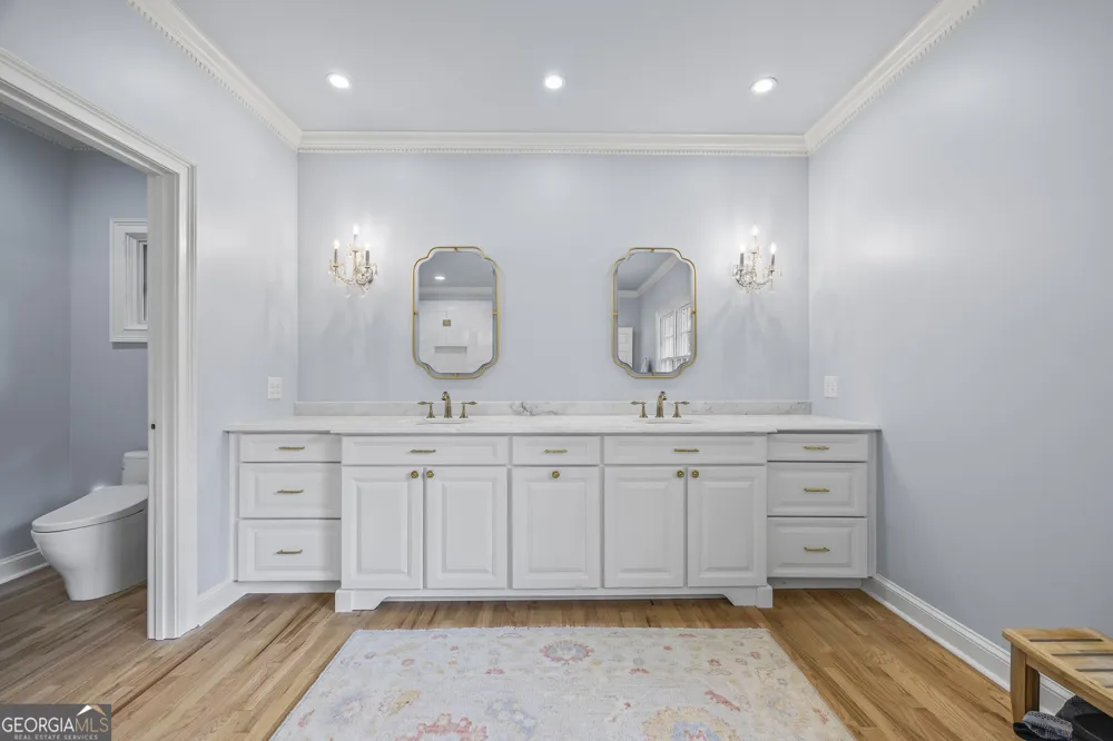 1900 Crystal Hills DR Athens, GA 30606