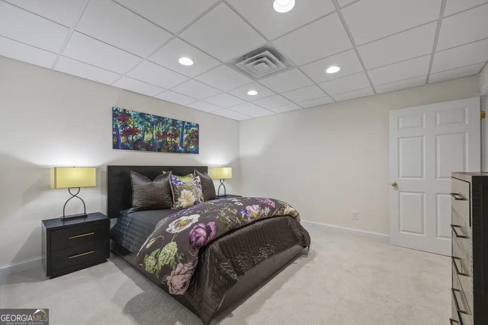 1900 Crystal Hills DR Athens, GA 30606