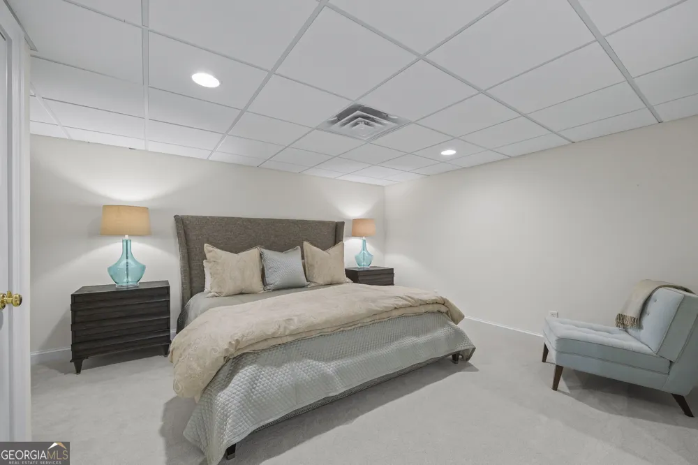 1900 Crystal Hills DR Athens, GA 30606