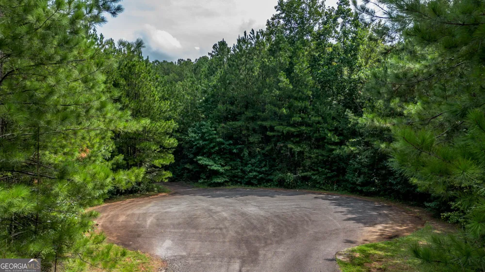 315 Waddesdon DR Macon, GA 31220
